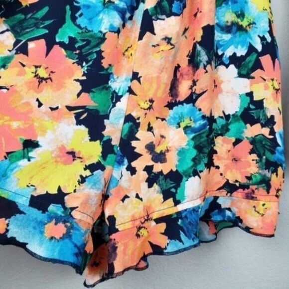Gianni Bini floral print bell sleeve romper size XS - Picture 4 of 9